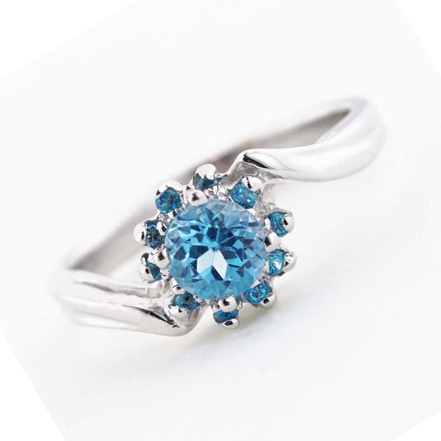blue gold ring, blue topaz flower ring, blue jewels, blue topaz rings, gems and jewels, flower ring, blue topaz engagement ring
