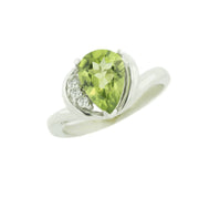 peridot ring white gold, peridot and diamond ring, peridot stone ring, august birthstone, jewels for me, gems and jewels