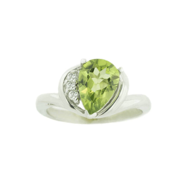 peridot ring white gold, peridot and diamond ring, peridot stone ring, august birthstone, jewels for me, gems and jewels