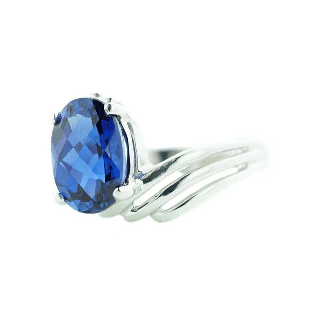 blue sapphire engagement ring, blue sapphire ring, blue gold ring, gems and jewels, blue sapphire wedding ring, sapphire ring