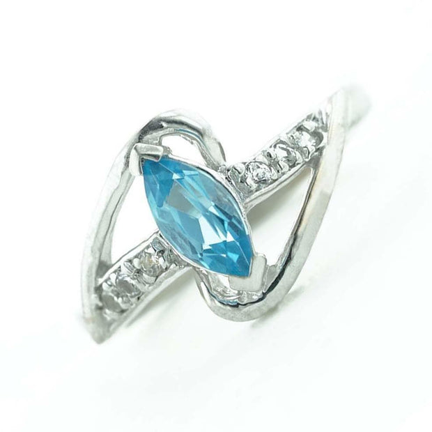 blue topaz ring, blue topaz marquise ring, blue topaz gold ring, topaz rings, blue topaz rings, gems and jewels, blue topaz gold